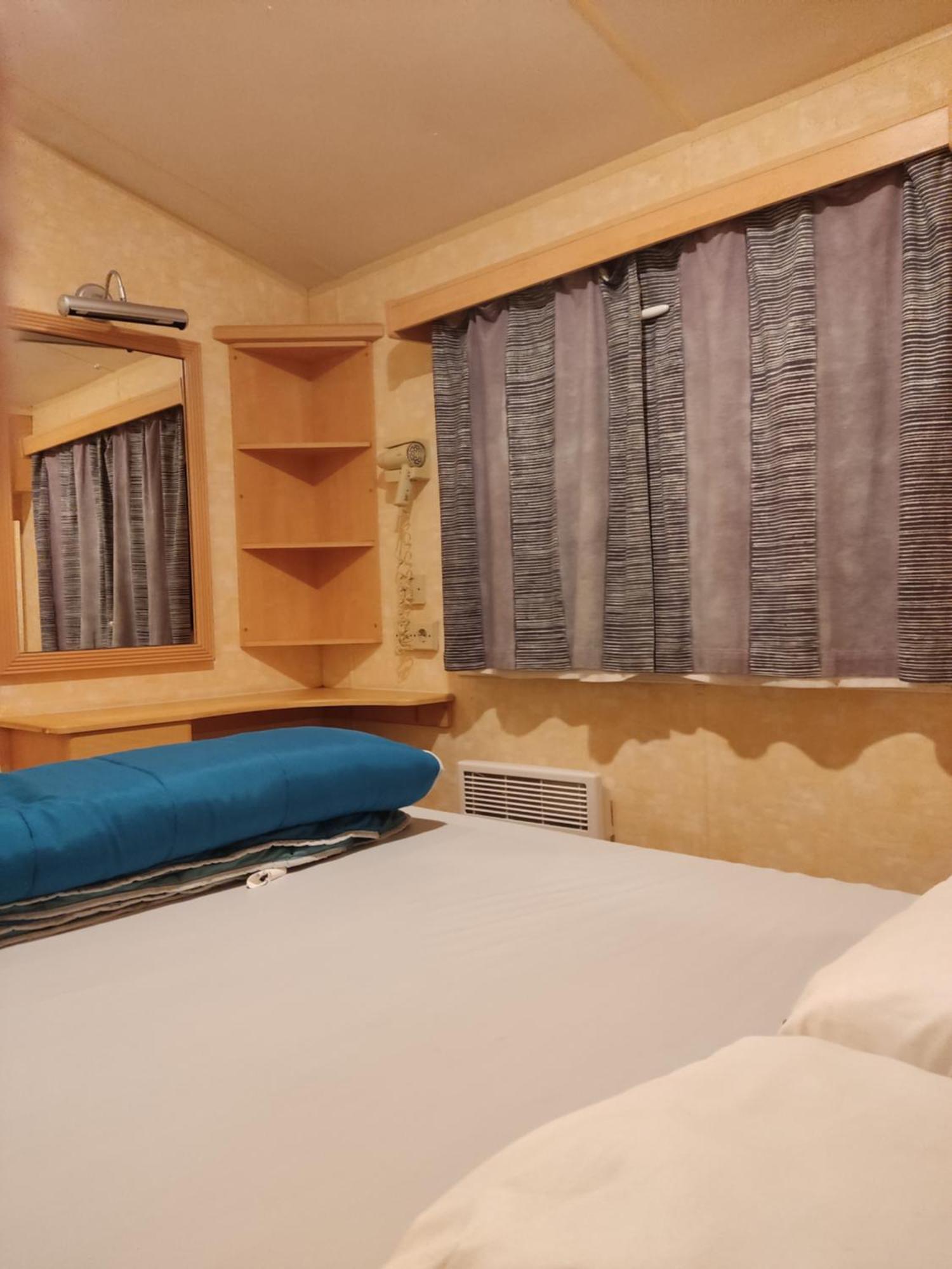 Mobil Home Willerby De Luxe Le Portel Exteriör bild